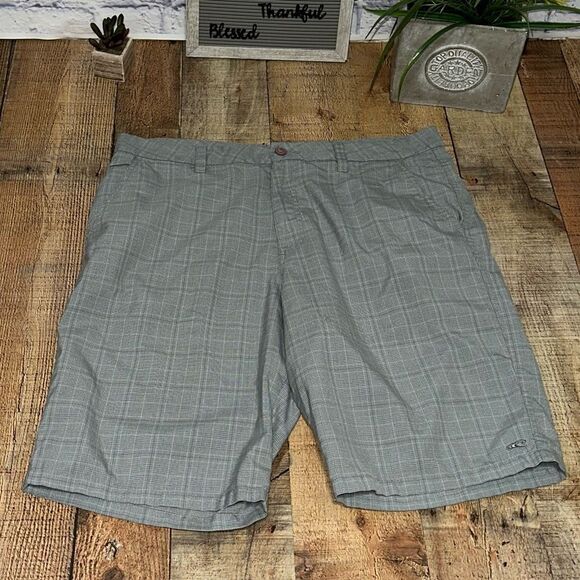 Men’s O’Neil Relaxed Fit Shorts - Picture 4 of 10